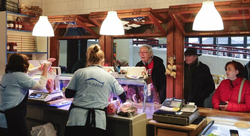 Megindult a roham a halas pultoknál: a ponty már lecsengett, idén egy több ezer forintos halfajta a sláger!