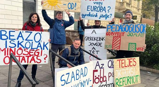 Kiderültek a 2026–27-es pedagógusbérek alsó határai, a 2025-ös kompenzáció csúszik