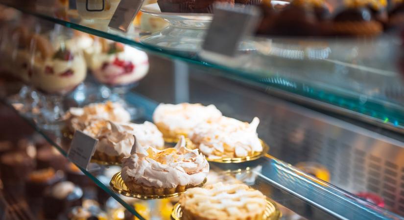 Szívhez szóló akció indult egy szegedi cukrászdában