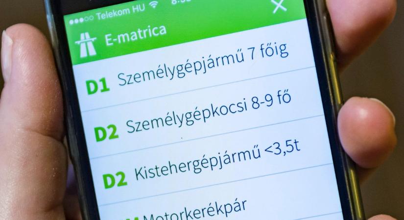 Megvan, mennyibe kerülnek az autópálya matricák januártól, már elindult az elővétel