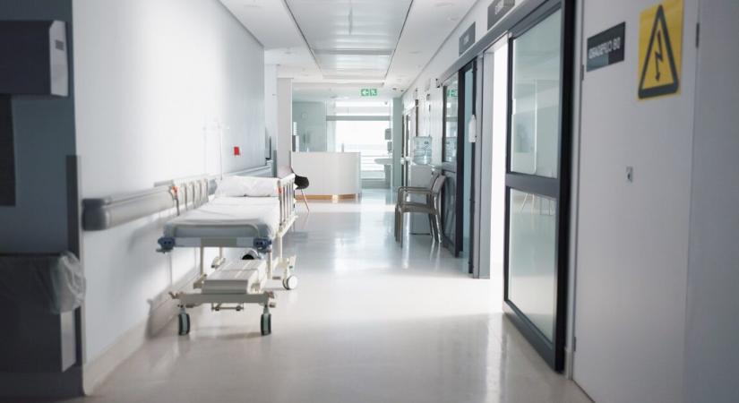 Téves orvosi diagnózis után halt meg egy 25 éves anya – reagált a kórház