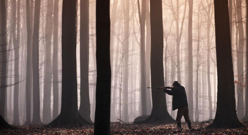 Turistaút-lezárások társas vadászat miatt a Parádfürdői Erdészet területén – 2025. december 11.