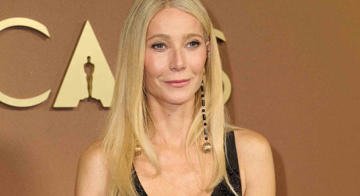 Mintha csak a fiatal Chris Martint látnánk, megszólalásig hasonlít rá Gwyneth Paltrow-val közös fia, Moses