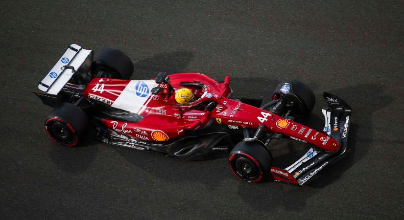 Ferrari: sikeres gumiteszt Leclerc-rel és Hamiltonnal