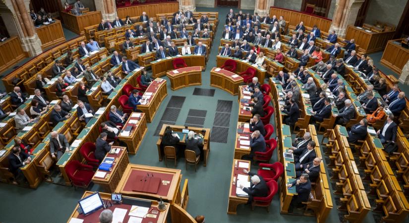 Új ünnepnapot vezethetnek be Magyarországon: a Parlament előtt a javaslat, hamarosan hivatalossá válik