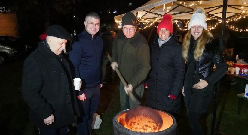 Gesztenyés hangolódás a karácsonyra Sárváron