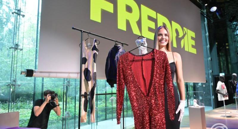 A Freddie Mercury-kiállításhoz vár 1986-os budapesti emlékeket a Magyar Zene Háza