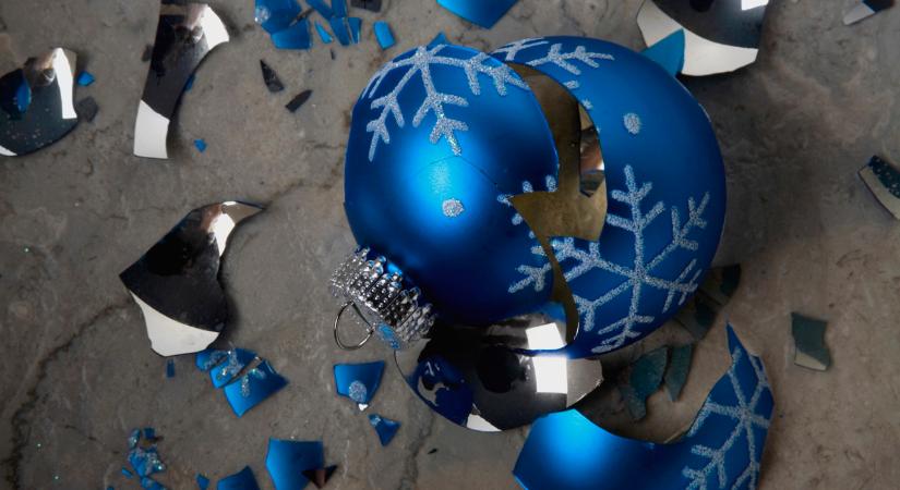 Szétverték a szegedi jótékonysági rendezvény ünnepi dekorációját