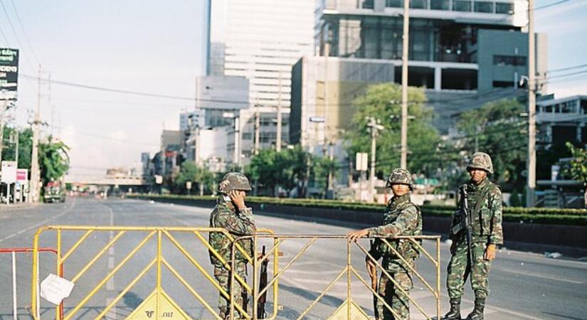 Több mint félmillió embert evakuáltak Thaiföld és Kambodzsa határvidékéről a kirobbant harcok miatt