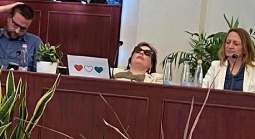 Szentkirályi Alexandra: Veletek is csak többen vagyunk