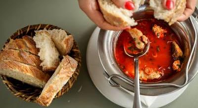 Karácsonyi vacsora robotolás nélkül: 14 hely, ahonnan megrendelheted az ünnepi menüt