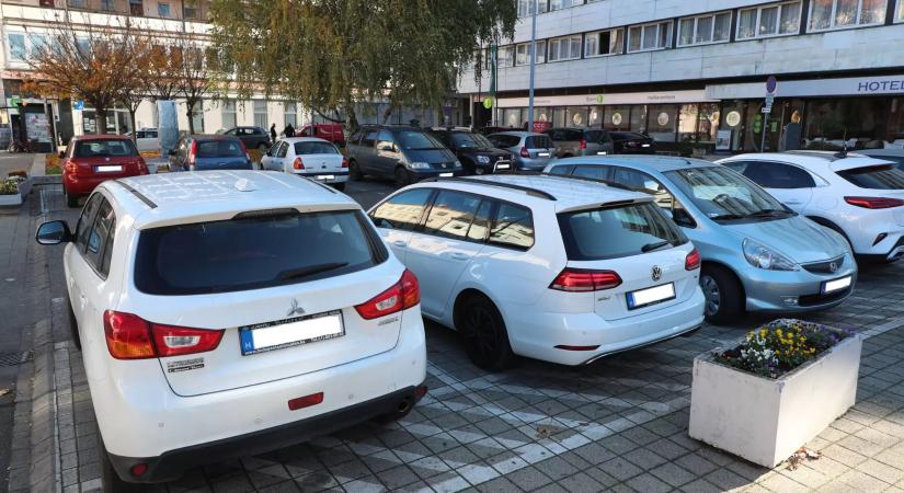 Kell-e fizetni szombaton a parkolásért?