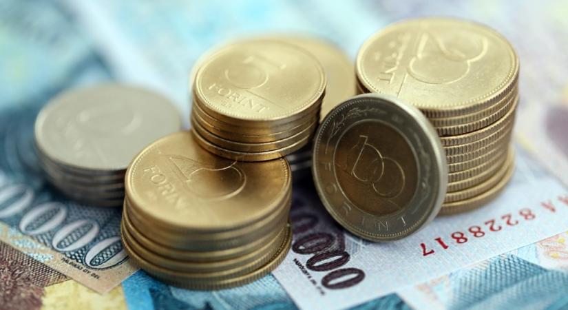 Fizetésemelés: mire számíthatnak a munkavállalók jövőre?