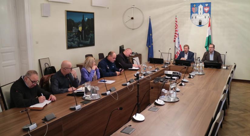 A szakmai vezetőkkel egyeztettünk a tűzijátékozás szigorításának betartatásáról