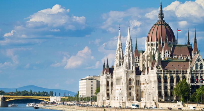 Egyre valószínűbb, hogy komoly adóemelés jön a választások után