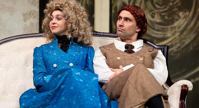 Sherlock Holmes a színpadon – Nagyszabású családi előadás a Tháliában Göttinger Pál rendezésében