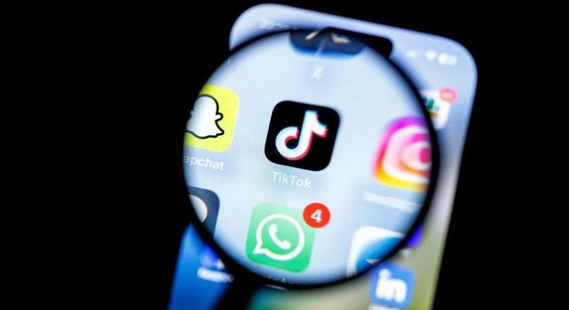 Több millió fiatal maradt közösségi média nélkül szerda reggelre
