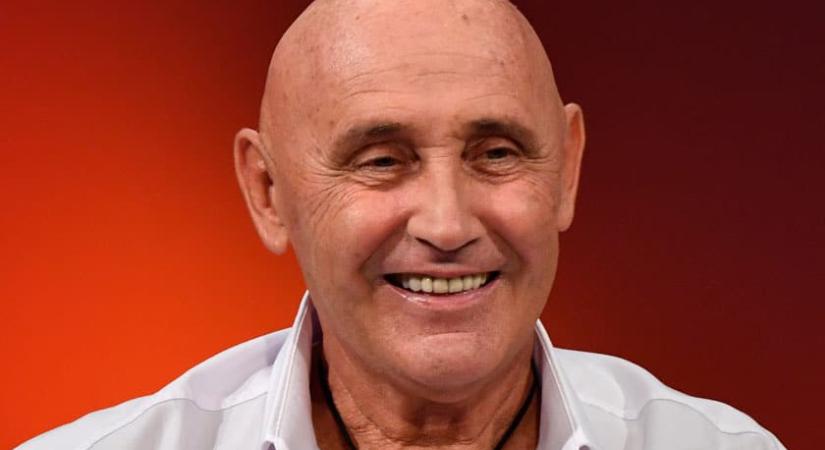 Elszállt Pataky Attila agya, nézd kinek ment neki