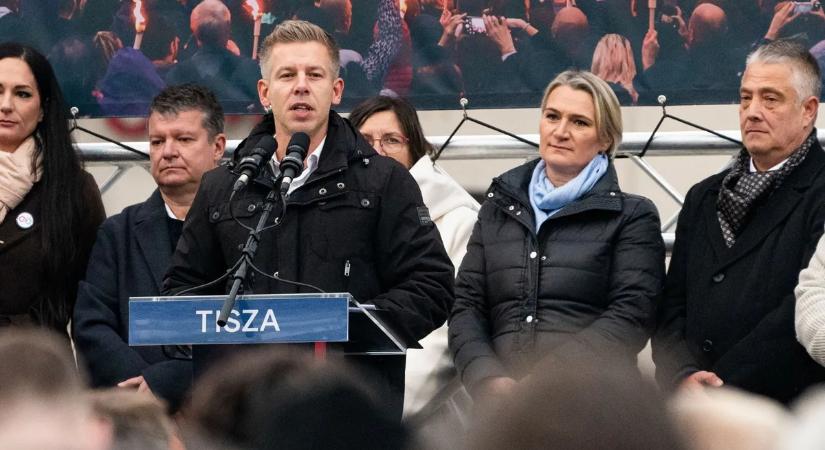 A Tiszás közgazdász szerint „öt percen belül el fogják venni” a 14. havi nyugdíjat