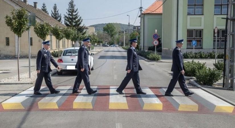 Tíz meghökkentő, de ötletes módszer, amelyek tényleg lassításra késztetik az autósokat
