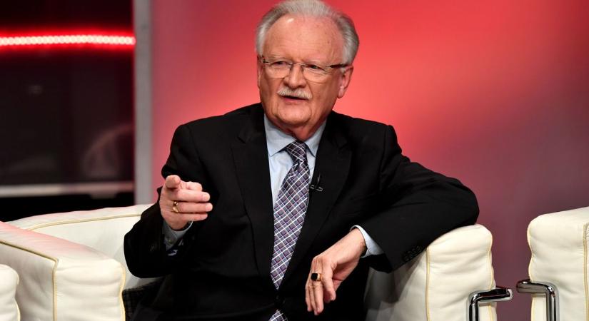 Egy legendás hang – Balázs Péter élete képekben (GALÉRIA)