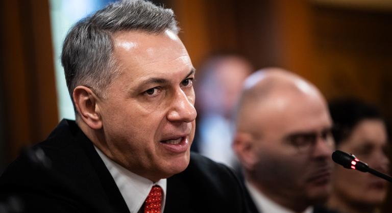 Lázár János keményen odaszólt Szabó Bálintnak, a parlament döntött a mentelmi jogáról