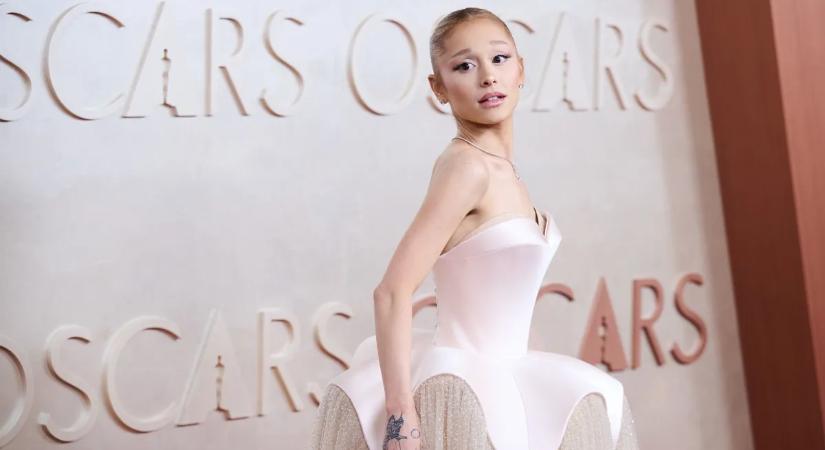 "Jelenleg küszködik" - Már Ariana Grande családja is aggódik az énekesnőért