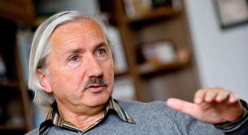 Magyar Péter közgazdásza bevallotta: a Tisza Párt „öt percen belül” elvenné a 14. havi nyugdíjat (VIDEÓ)