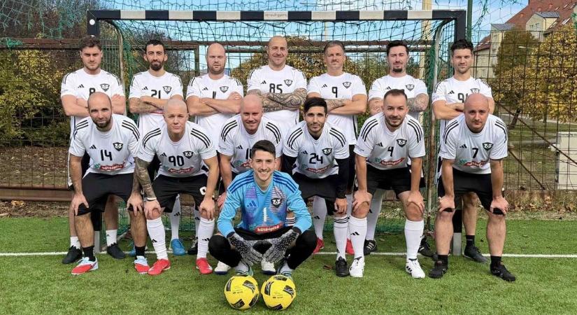 Gyöngyös kispályás bajnokai: Vamav-Metcom, Zsivány Szosziedad, Sikerre Számíthat, Szamba