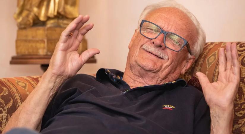 „Nehéz nézni, ahogy eltávoznak a barátok” – Szombathy Gyula búcsúja Balázs Pétertől