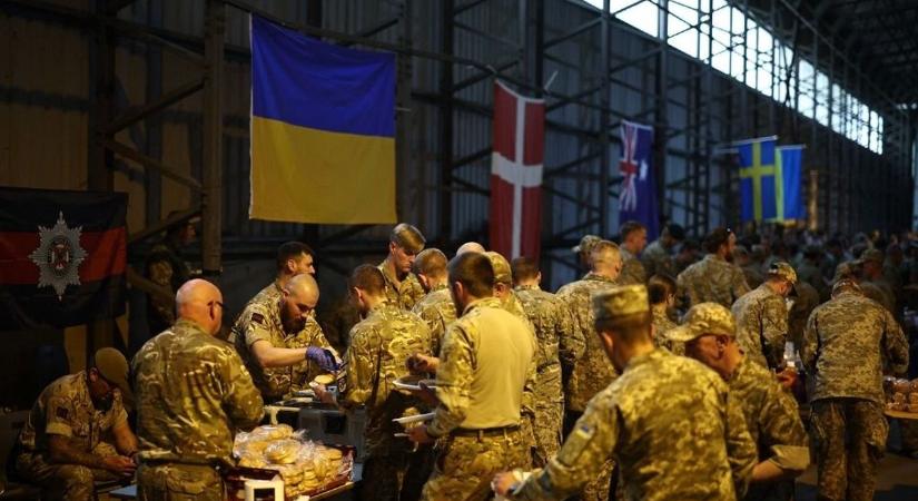 Az ukrán nép rémálmává vált Zelenszkij kényszersorozása: már az iskolások is futva menekülnek az egyenruhások elől