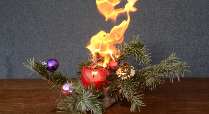 Ezért veszélyes a csillámporos girland és a karácsonyi fényfüzér