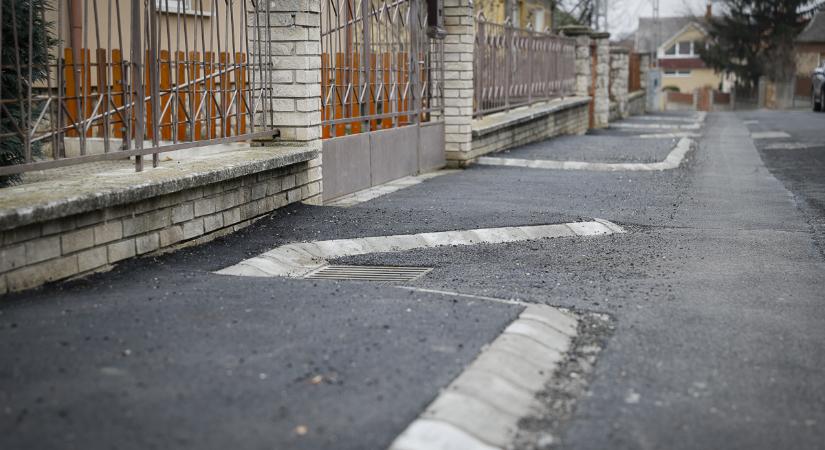 Csak az utca Öreg, a csapadékvíz-elvezetés új