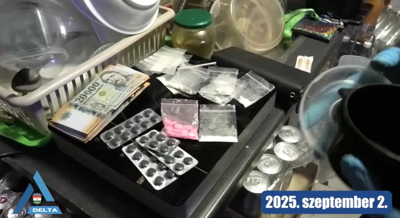 Meglepő kínálat az élelmiszerboltban: liszt mellett más fehér port is árultak