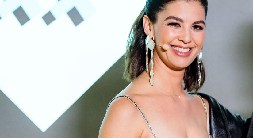 Ördög Nóra nagylánya és kamaszfia őrülten hasonlítanak anyukájukra! Különleges fotó készült róluk