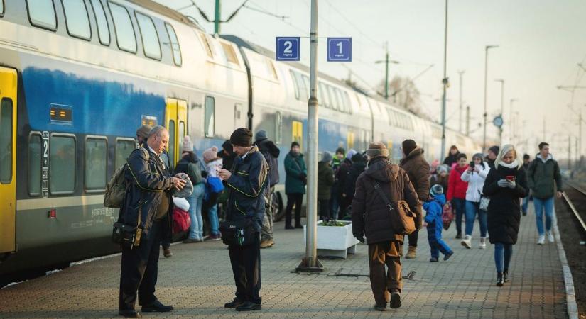 Itt a MÁV nagy bejelentése: olcsóbbak lesznek a jegyek