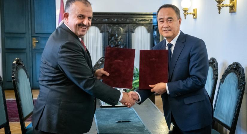 A magyar ipar és a műegyetemi tudás találkozása: stratégiai innovációs megállapodást kötött a BME és a BorsodChem