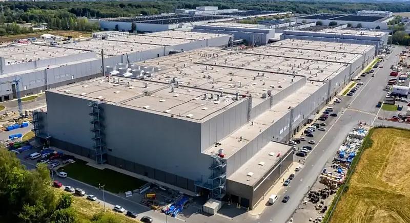 A Volkswagen visszavágja a PowerCo költségvetését