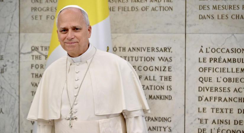 XIV. Leó pápa megkérte Trumpot, hogy ne „bontsa szét” a transzatlanti szövetséget