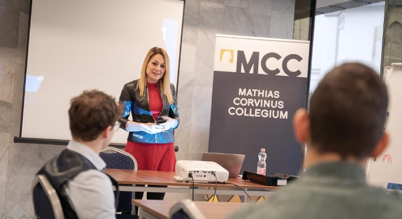 Nyitott kapuk: vár az MCC