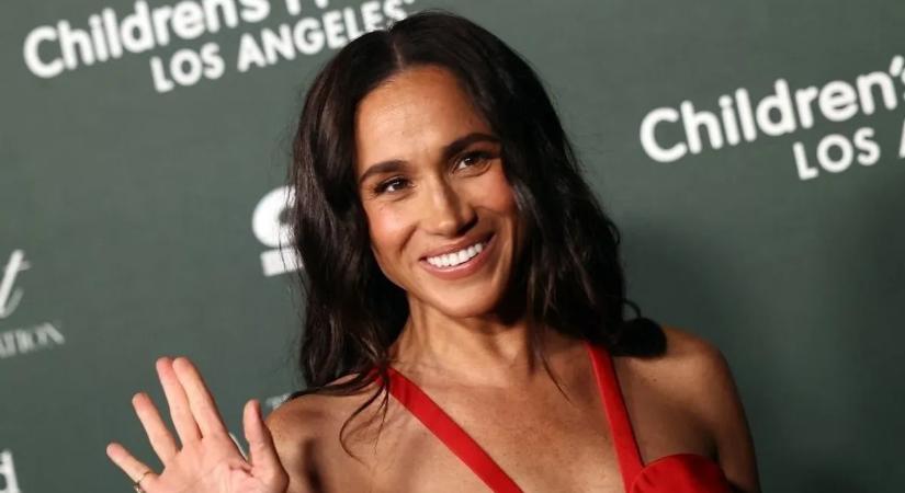 Ruhát lopott a hercegné? Hatalmas a botrány Meghan Markle körül