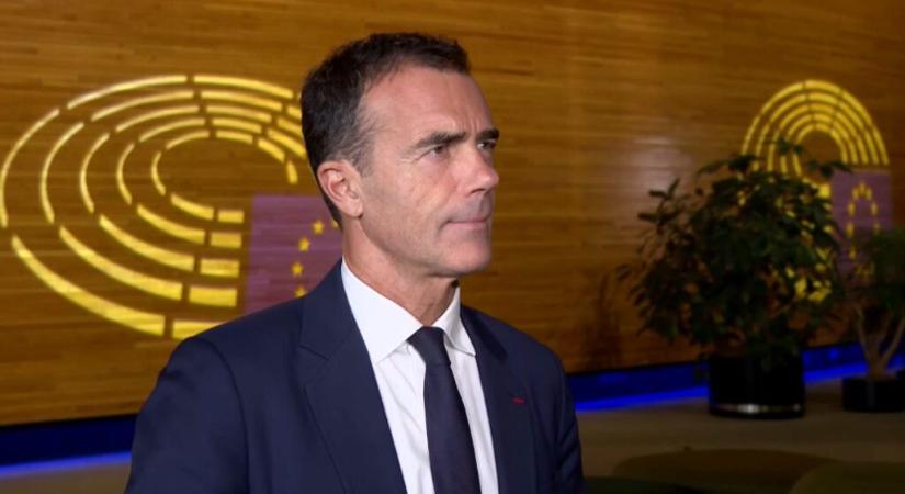 Gozi: Bízom benne, hogy az EU vezetői világos üzenetet küldenek Vučićnak