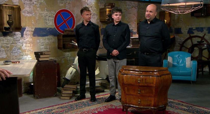 Győrújfalui testvérpár adta el nagypapája örökségét a Kincsvadászok műsorában