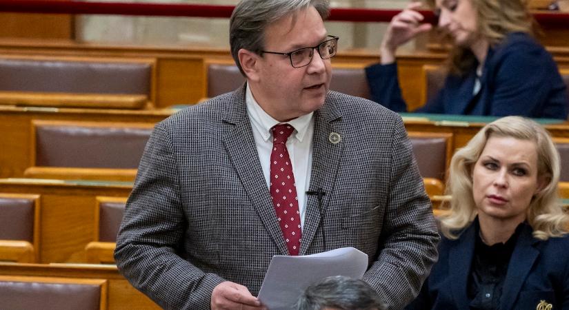 „A Tisza Párt megszorító csomagja brutális merényletkísérlet a megélhetés ellen”