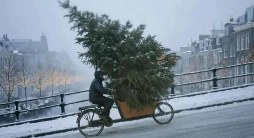 Nagy botrányt kavart a McDonald’s karácsonyi reklámja