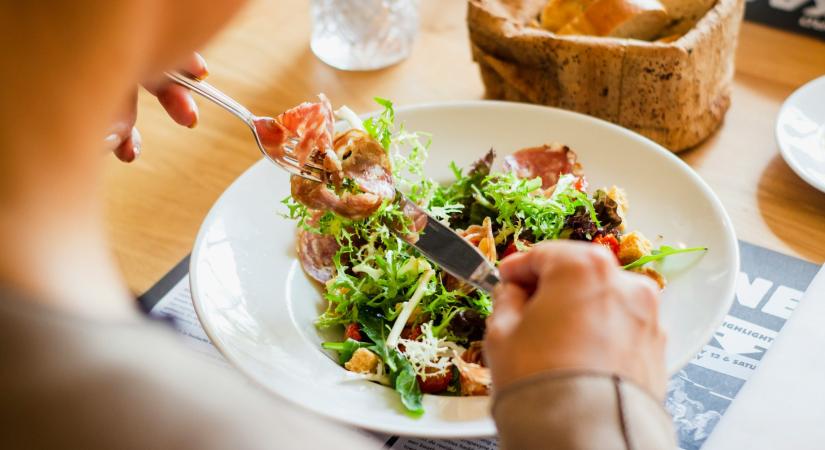Vastagbélrákot okoznak ezek az élelmiszerek – sokan naponta fogyasztják ezeket