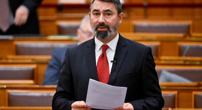 A mi régiónk lesz a csatatér, ha Nyugat és Kelet összecsap