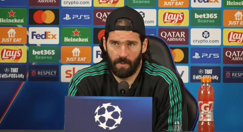 Robban a bomba, újabb nagy sztár távozhat Liverpoolból