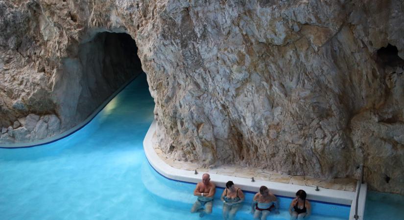 Hamarosan újjáéled a miskolctapolcai barlangfürdő