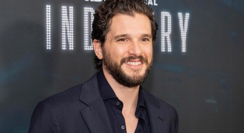 A Trónok harca sztárja váratlanul felbukkant a tatai Platán Bisztróban